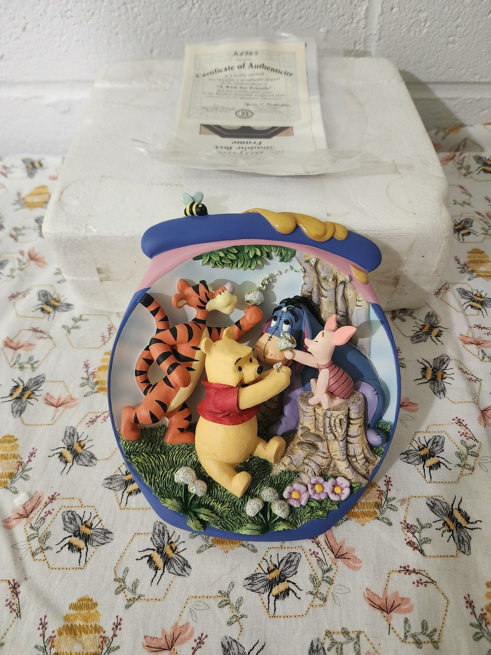Disney Winnie the Pooh Blue and Yellow Wall Plaque - A Wish For Friends